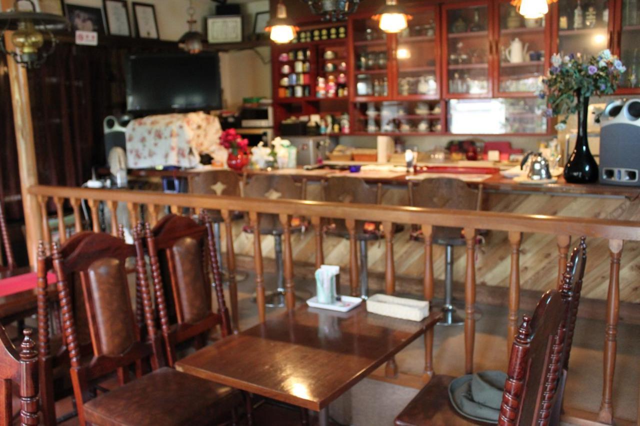 Cafe Cerisier栖里時絵 Hotel Myoko Eksteriør billede