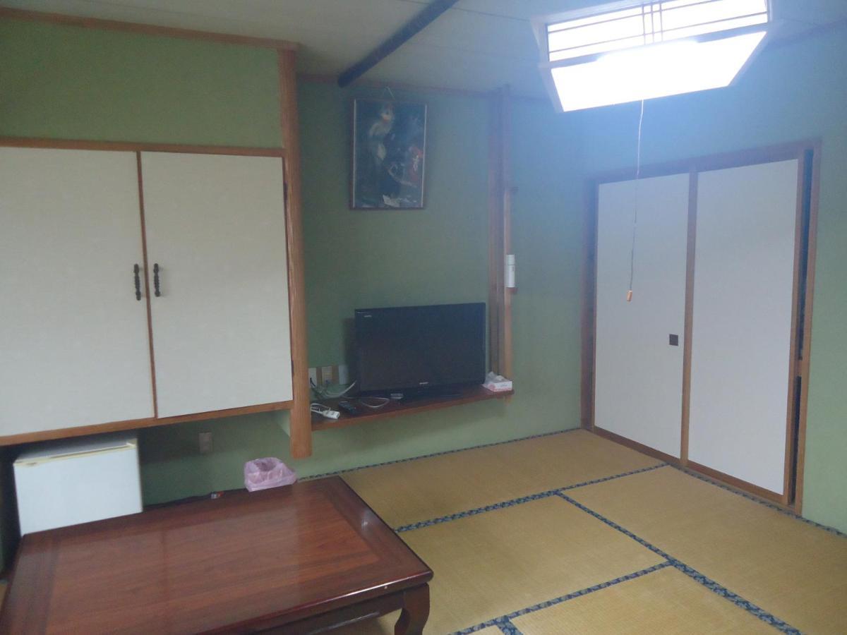 Cafe Cerisier栖里時絵 Hotel Myoko Eksteriør billede